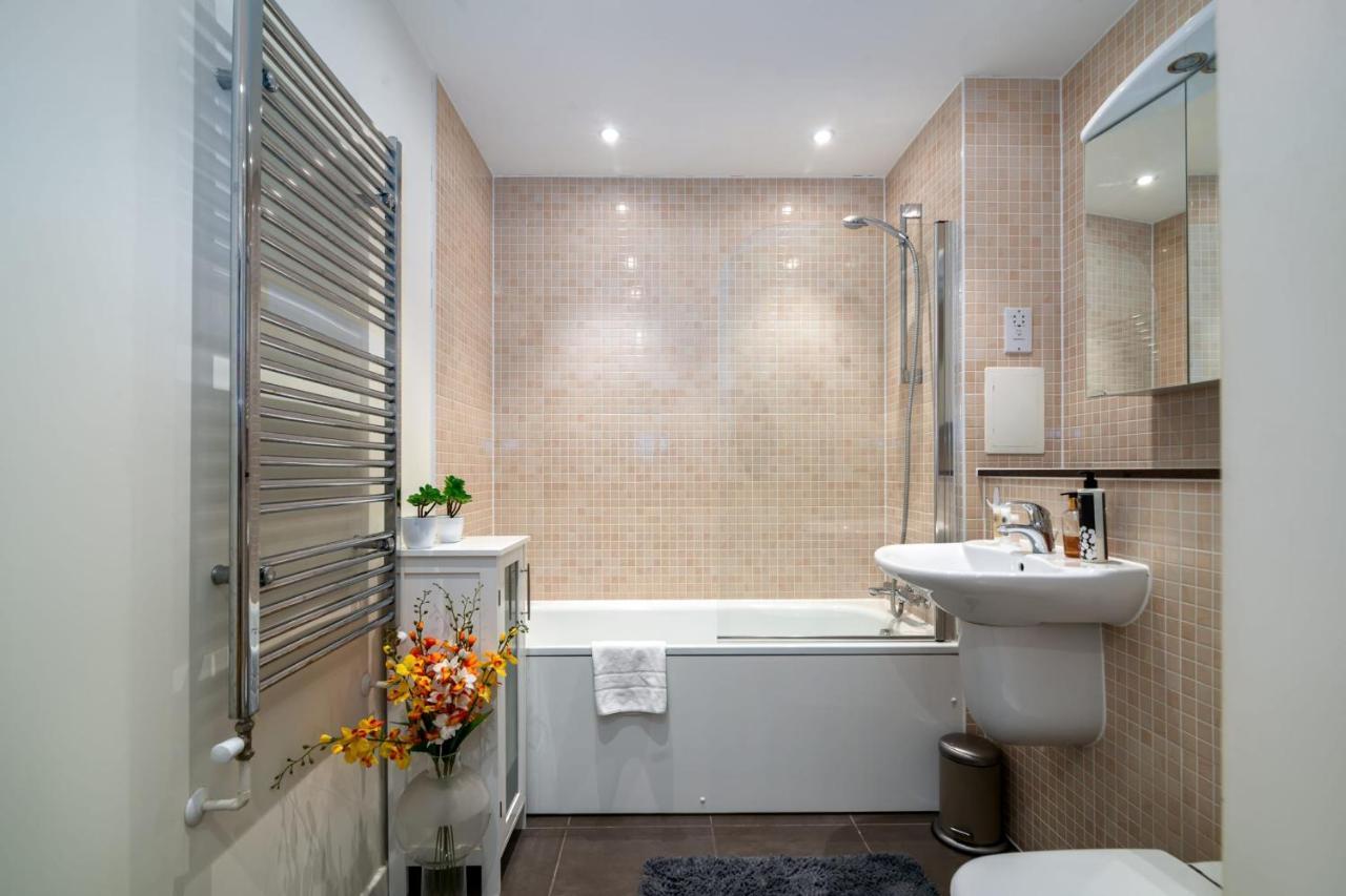 Guestready - Magnificent City View Penthouse London Exterior foto